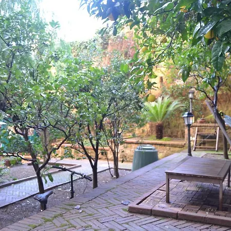 Guest house Cotto E Arancia Naples