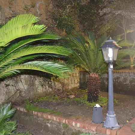 Guest house Cotto E Arancia Naples